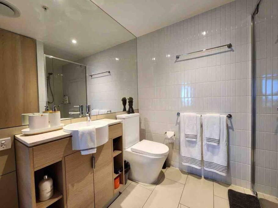 Broadbeach Business Or Leisure Gold Coast Bagian luar foto