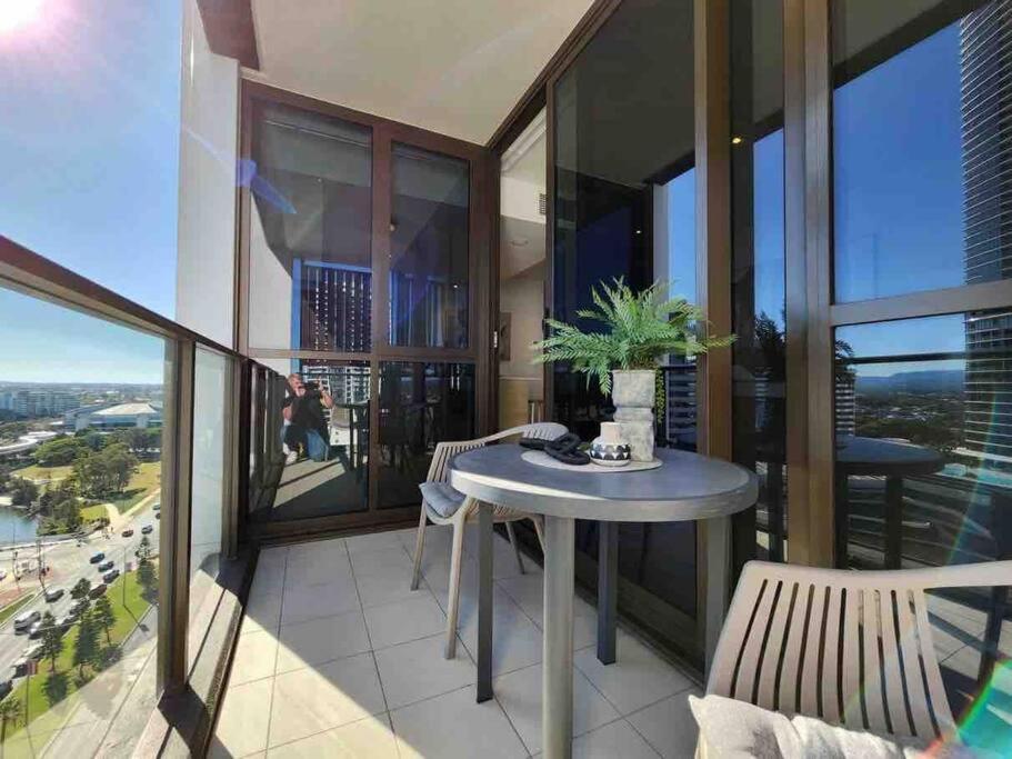 Broadbeach Business Or Leisure Gold Coast Bagian luar foto