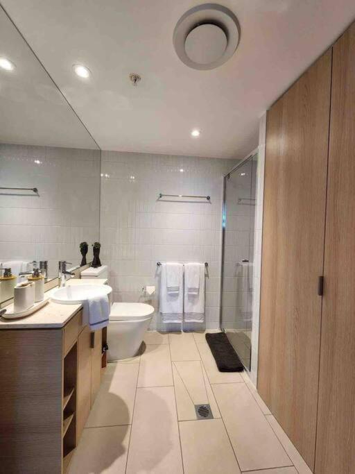 Broadbeach Business Or Leisure Gold Coast Bagian luar foto